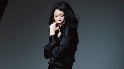 Il était parfait, tellement parfait que je me suis persuadée qu’il devait être l’homme envoyé par Dieu pour m’aimer à jamais.  
Photo par Aura Constantin