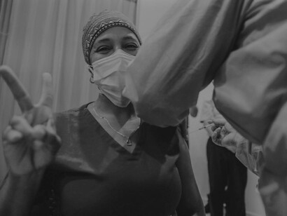 Se ha iniciado la vacunación de algunos miembros del personal médico, pero restan muchas dudas respecto a cómo se organizará su distribución