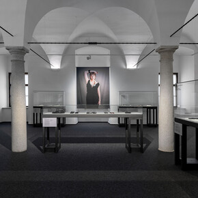 Mother of pearls, exhibition view. Courtesy of OÖ Landes-Kultur GmbH
