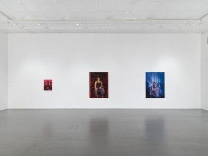 Oscar yi Hou, Nightcrawling, exhibition view. Courtesy of James Fuentes Gallery 