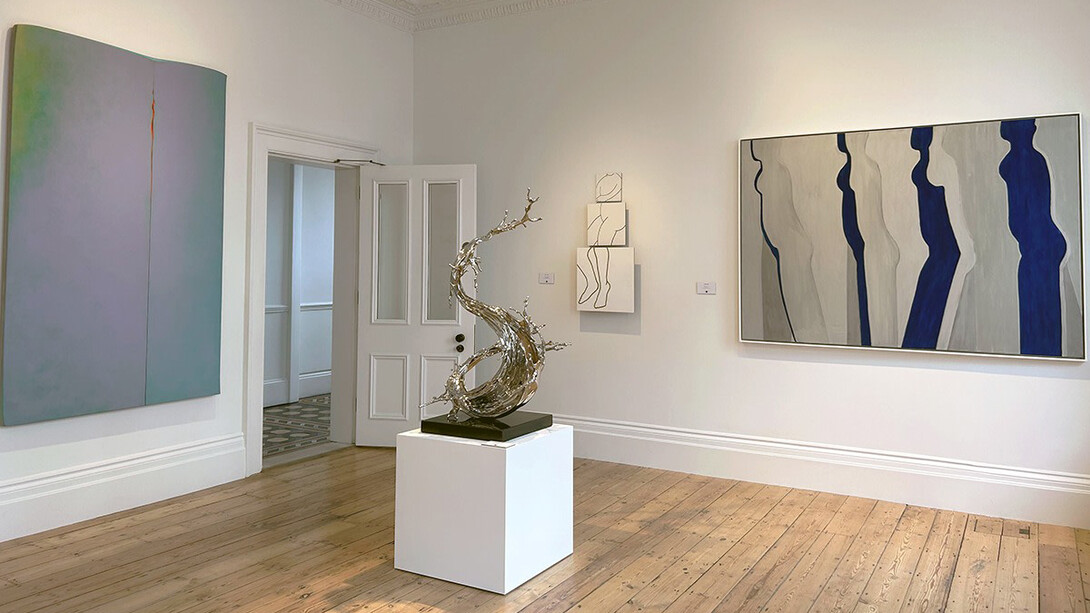 Various artists, Seeing is believing, exhibition view. Courtesy of Sundaram Tagore Gallery