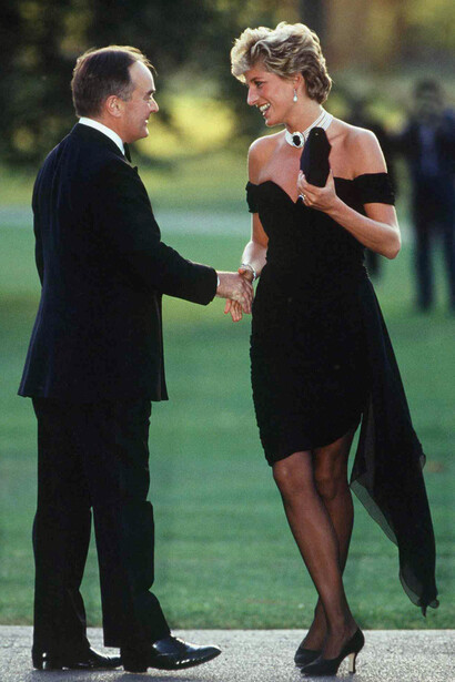 Diana de Gales en la gala benéfica anual de «Vanity Fair», 1994, Londres, Reino Unido