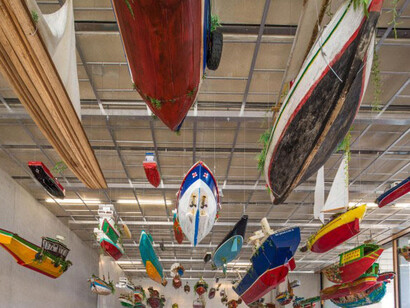 Hew Locke, For Those in Peril on the Sea, 2011. Collection Pérez Art Museum Miami, museum purchase with funds from the Helena Rubinstein Foundation Challenge Grant. Reproduced with the permission of the artist.
Photo by Daniel Azoulay.