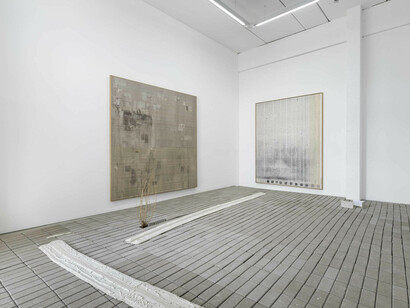 Stefan Vogel, Zweiter teil vom zweiten teil, exhibition view. Courtesy of G2 Kunsthalle