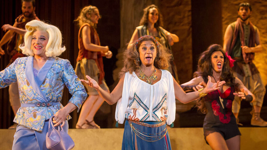 Lolita en la representación de "La asamblea de las mujeres" en el Teatro Romano de Mérida