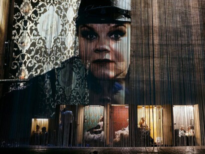 Das Schiff der Träume [fährt einfach weiter]. Courtesy of the Deutsches Theater