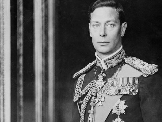 Re Giorgio VI in un ritratto fotografico tra il 1940 e il 1946