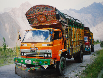 Pakistan truck in Karakoram Highway