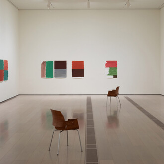 Silvia Bächli, Partitura, vista de exhibición. Cortesía del Centro Botín