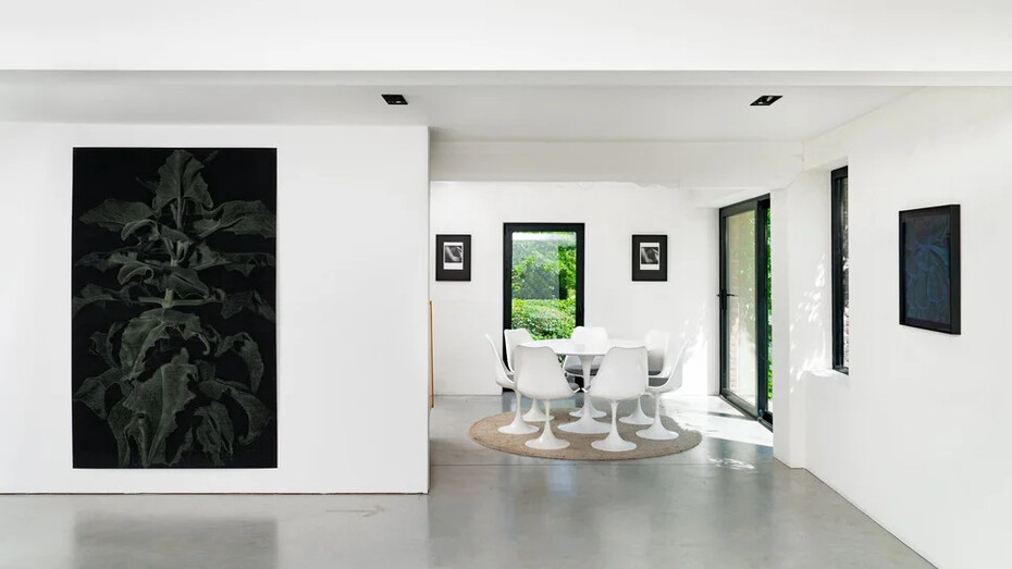 Renée Pevernagie, Shadow work, exhibition view. Courtesy of Verduyn Gallery