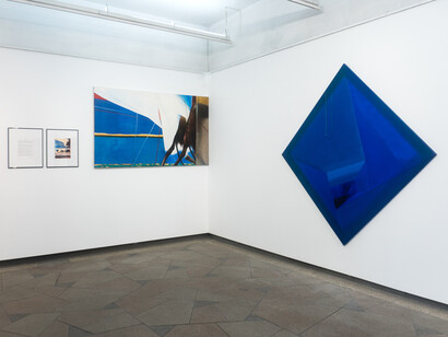 Vidmantas Jusionis, Sailing away, exhibition view. Courtesy of Pamėnkalnio Gallery