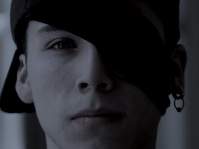 Los carabineros reprimen con munición real