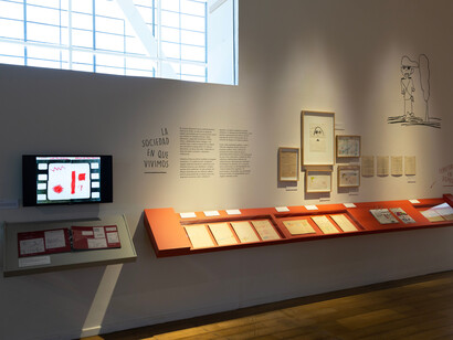 El tiempo entre nosotros, vista de exhibición. Cortesía del Museo de la Memoria y los Derechos Humanos