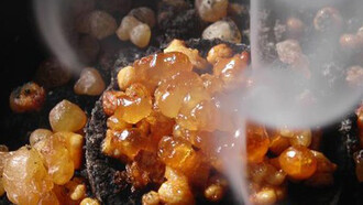 Profumo e mistero dell'incenso