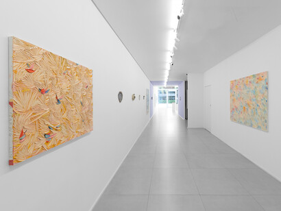 Dashiell Manley and Samuel Sarmiento, Instant-memory. Courtesy of Simões de Assis Gallery