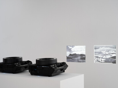 Dashiell Manley, Tule lake, exhibition view. Courtesy of Jessica Silverman Gallery