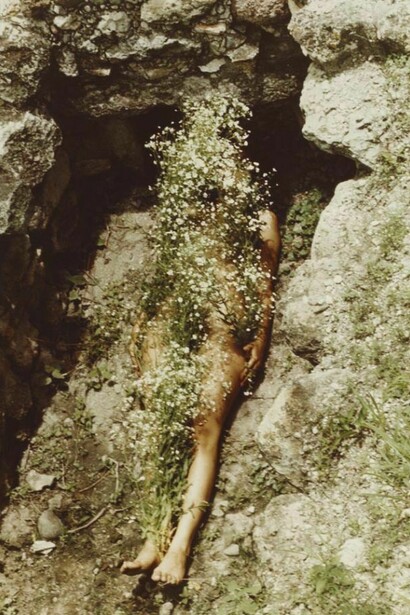 Ana Mendieta, Imagen de Yagul, 1973, Lifetime colour photograph, 48.3 x 31.8 cm, Courtesy Glenstone, © The Estate of Ana Mendieta Collection, Courtesy Galerie Lelong, New York