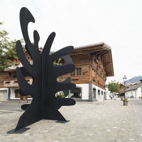 Calder in the Alps, Exhibition view. Courtesy of Hauser & Wirth