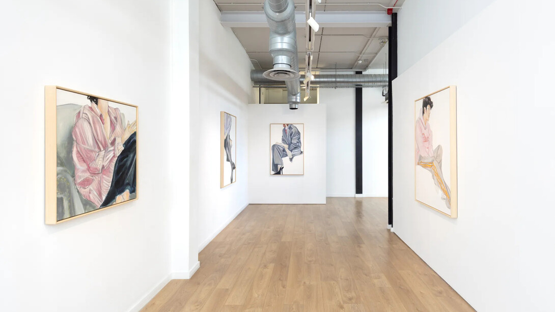 Luella Bartley, Dressing for pleasure, exhibition view. Courtesy of Kristin Hjellegjerde Gallery
