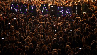 Manifestación en París tras los atentados sufridos por la capital francesa en noviembre de 2015