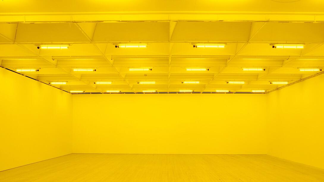 Olafur Eliasson Room for one colour, 1997 luci monofrequenza / monofrequency lights dimensioni variabili / dimensions variableveduta dell’installazione al Moderna Museet, Stoccolma / Installation view atModerna Museet, Stockholm 2015 Foto / Photo Anders Sune Berg Courtesy l’artista; neugerriemschneider, Berlino e Tanya Bonakdar Gallery, New York / Courtesy the artist; neugerriemschneider, Berlin and Tanya Bonakdar Gallery, New York © 1997 Olafur Eliasson