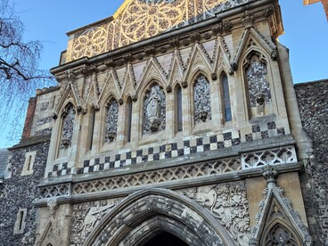 St. Ethelbert’s Gate, Norwich, UK. Foto di Flavius Roversi
