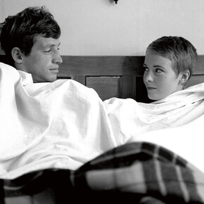 Raymond Cauchetier, A Bout de Souffle, (Jean-Luc Godard), 1959. Copyright Raymond Cauchetier, courtesy James Hyman Gallery, London