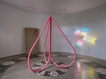 Verschiedene künstler, Galerie Nordenhake 50 years, Berlin, gusstellungsansicht. Mit freundlicher genehmigung der Galerie Nordenhake
