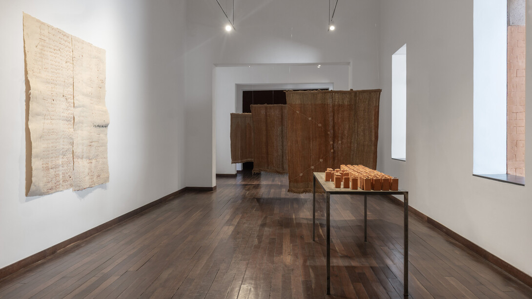 M’barek Bouhchichi, Les mains des poètes, exhibition view. Courtesy of Fondation H