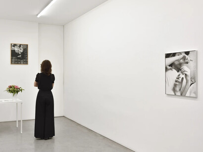Joanna Piotrowska, exhibition view. Courtesy of Marian Goodman Gallery