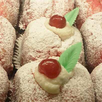 Se non consideriamo il piacere erotico presente nell'atto del mangiare, il cibo sarà vuoto. Pesche siciliane