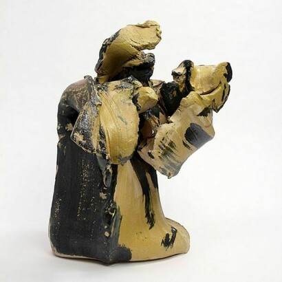 Lynda Benglis, Untitled, 2013, Glazed ceramic, 18 x 13 x 11 inches, 45.7 x 33 x 27.9 centimeters. Courtesy Cheim & Read, New York