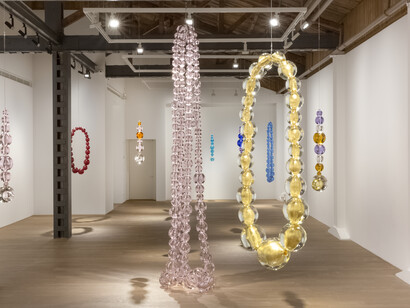 View of Jean-Michel Othoniel’s exhibition at Perrotin Shanghai Photo: Ringo Cheung
© Jean-Michel Othoniel / ADAGP, Paris, 2019. Courtesy of the artist & Perrotin