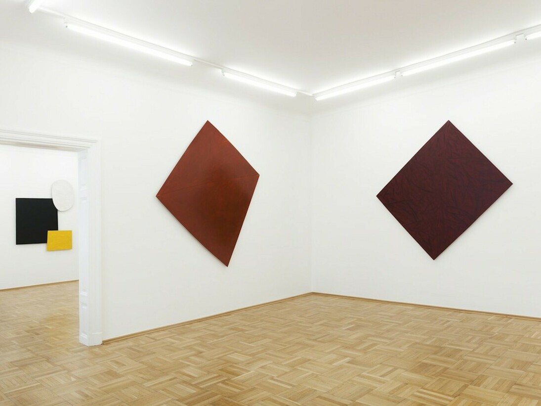 Imi Knobel, Exhibition view. Courtesy of Galerie nächst St. Stephan Rosemarie Schwarzwälder