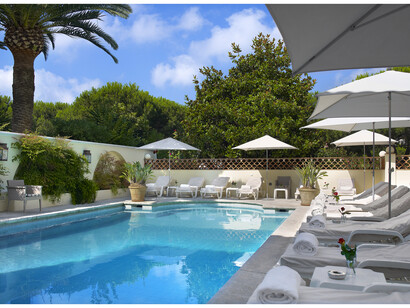 Hotel Juana - Swimming pool