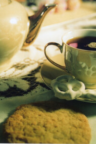 Cookies and Tea © Alejandro Hernandez