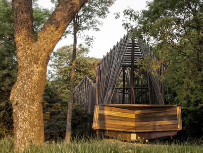 Crosses Morphed Into A Tensegrity Structure, Norman Foster © Alessandra Chemollo/Ginevra Formentini