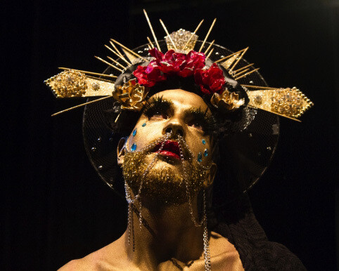 Anthony Marquelet, Ego Divina, performance (produite avec le soutien de La Nuit Européenne des Chercheurs, Metz), 2015.