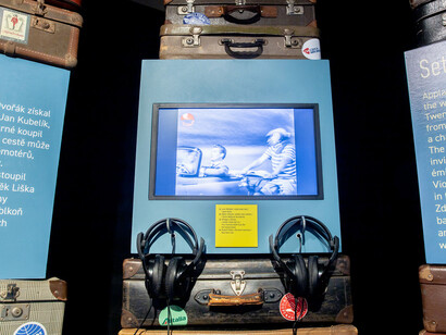 On tour, exhibition view. Courtesy of Czech Museum of Music