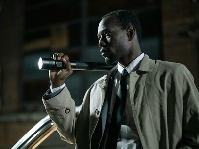 Na famosa padaria da artéria transversal principal da cidade de Lisboa, entrou um famoso comentador televisivo para avisar ao estimado proprietário - e que parecem grandes amigos! - que após às 17h30m tudo voltaria ao normal, no mesmo dia... já serão agora 19h, mas ainda nada! Olho aos piscas do WiFi que, não transmite nenhum sinal...