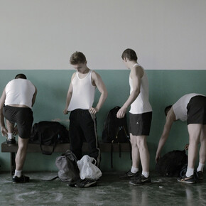 Dominik Ritszel, still dal video Versus, Video 8’21”, 2014.