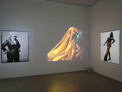 Various artists, Suspects.Van Gogh, tricksters & co, exhibition view. Courtesy of Fondation Vincent van Gogh Arles