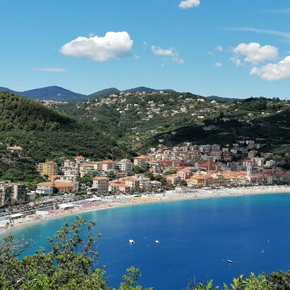 Vista panoramica su Noli (Savona)