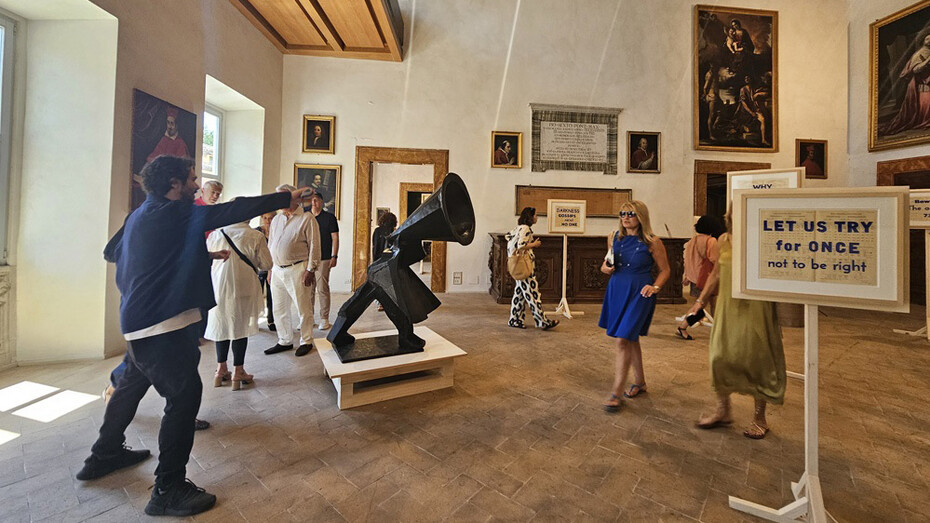 Artisti vari, Pensieri fuggitivi, vista della mostra. Per gentile concessione di Palazzo Collicola di Spoleto