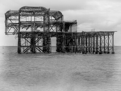 A joyless shattered pier