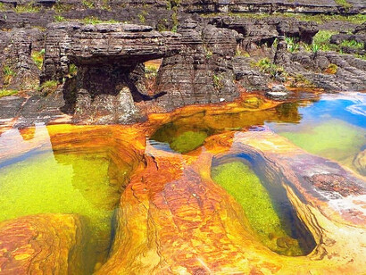 Lago en el Tepuy Roraima, Venezuela