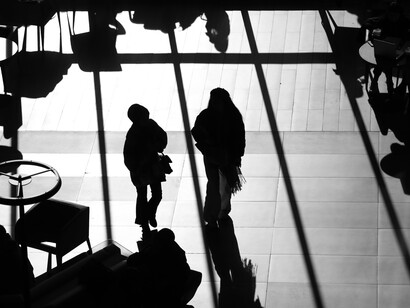 Speranza del Bene. Dobbiamo, quindi, prendere coscienza della realtà che ci circonda, sapendo che possiamo combatterla mantenendo la speranza e muovendo energie e pensieri verso il bello e verso la luce