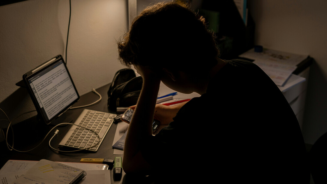 La salud mental en las universidades se ha convertido en un eje crítico que interpela no solo a las instituciones, sino también al Estado y a la sociedad en su conjunto