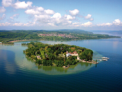Vista aerea dell’isola. Foto Enzo Valenti