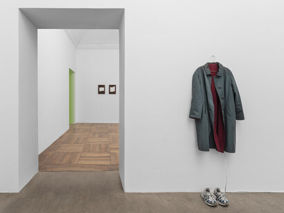 Roberto Casti, A melody from the outside, vista della mostra. Cortesia di Galleria Simóndi